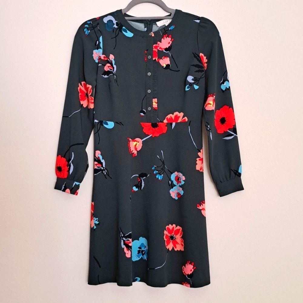 LOFT Olive Green Floral Shift Dress size 00P